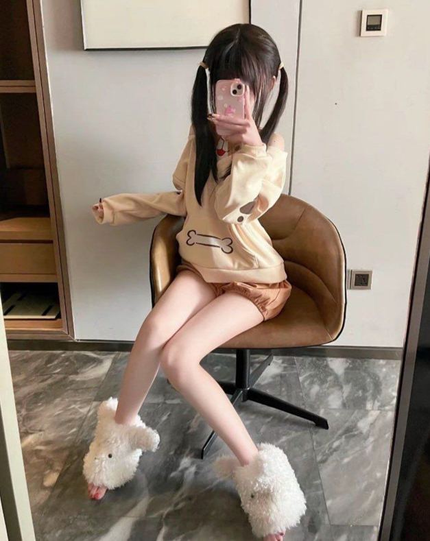 小小呆 推特极品少萝188门槛 口交做爱合集 【2P 11V 179MB】