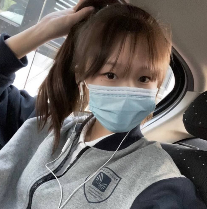 抖音博主 英国留学生反差婊 violent 泄露【45P 55V 1.08GB】